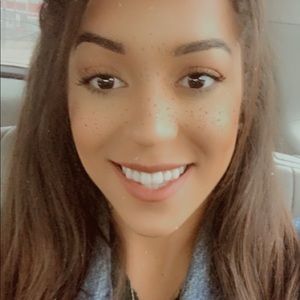 Meet your Posher, Kara